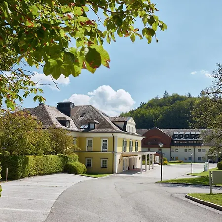 Hotel Arabella Jagdhof Am Fuschlsee, A Tribute Portfolio 4*