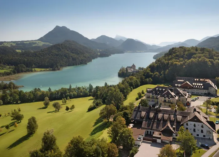 ホテル Arabella Jagdhof Am Fuschlsee, A Tribute Portfolio ホーフ・バイ・ザルツブルク